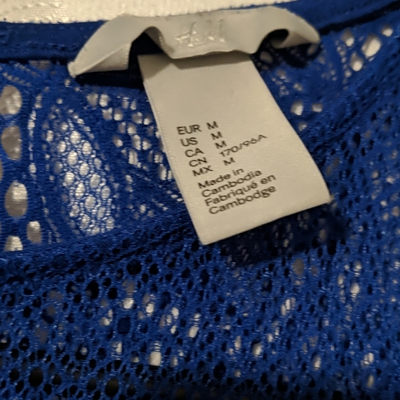 Blue capped sleeve shirt - Picture 2 of 6